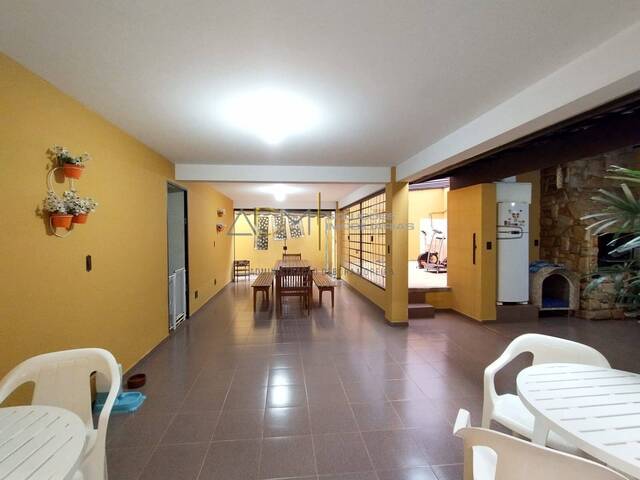 #CA0359 - Casa para Venda em Botucatu - SP