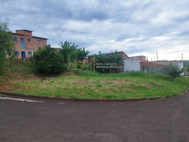 #TE0846 - Terreno para Venda em Botucatu - SP - 1