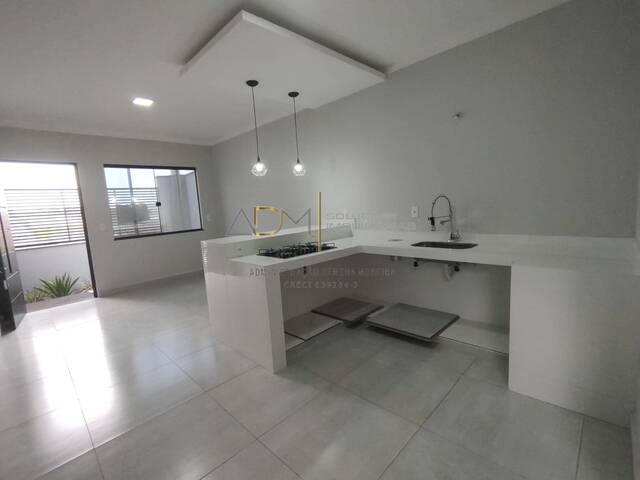 #CA0978 - Casa para Venda em Botucatu - SP
