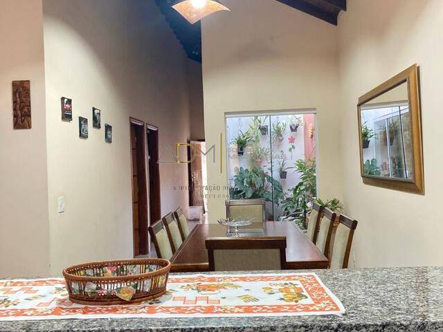 Casa para Venda em Botucatu - 5