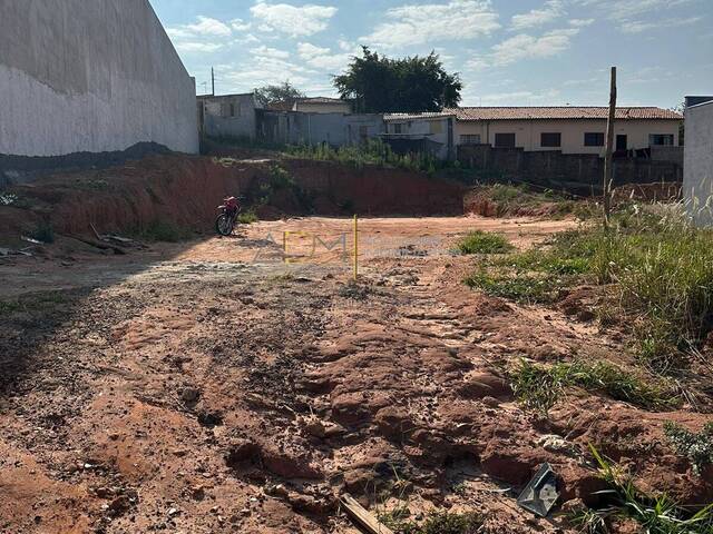 Venda em Residencial Plaza Martin - Botucatu