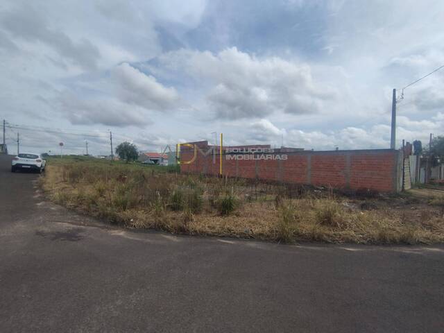 #TE01227 - Terreno para Venda em Botucatu - SP - 2