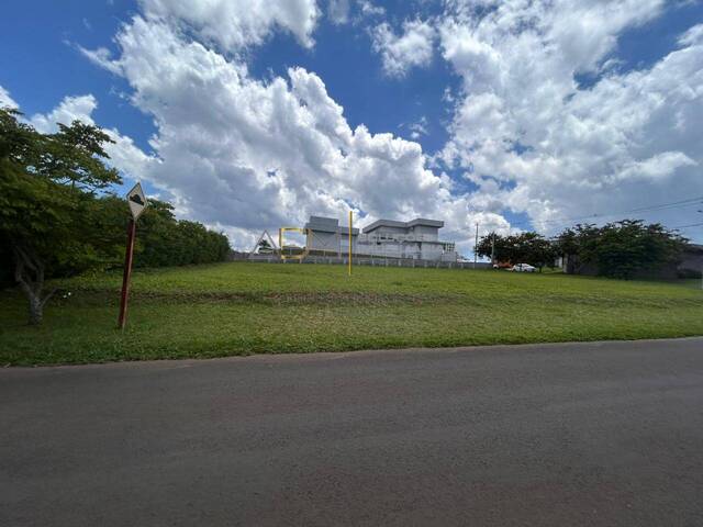 #TE01230 - Terreno para Venda em Botucatu - SP - 1