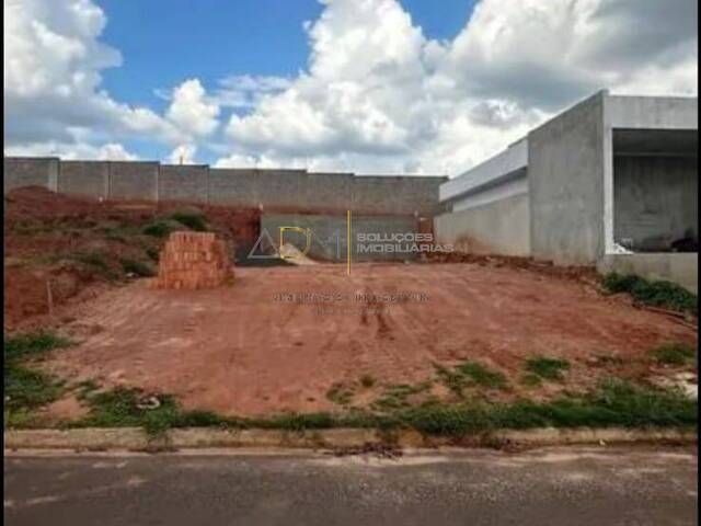 #TE01250 - Terreno em condomínio para Venda em Botucatu - SP - 2